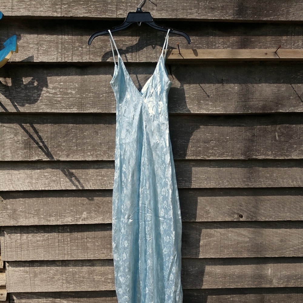 SOLD!! ๐๐Dress Size 5/6 Spaghetti Strap Floral Print Asymmetrical Maxi - Picture 8 of 11